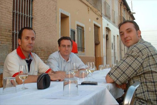 Cata de Garnachas blancas en una noche de verano