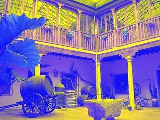 Su fin es el de investigar y difundir las prácticas de viticultura y enología