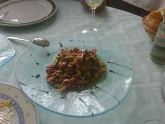 Chipironcitos con ajetes y habitas .