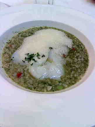 Arroz ligero verde con marzuelos y bacalao