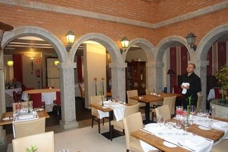 Casona de torres en Mondéjar