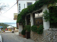 Restaurante Restaurante NADA en VRBNIK en la isla de KRK