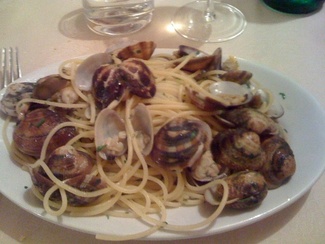 spaguettis con almejas