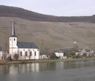 Egon Müller. Bautismo  de Riesling a lo grande