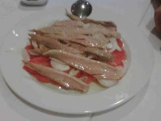 Tomate con ventresca .