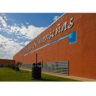 Fachada Bodegas Almanseñas