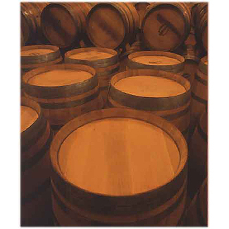 Sala de barricas Bodega La Colegiada