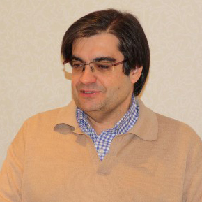 Juancho Asenjo condecorado Cavaliere Italiano