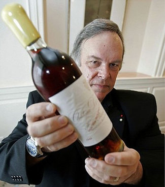 Jennifer López vs. Robert Parker