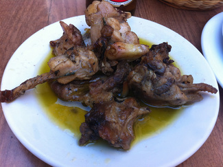 Conejo al ajo cabañil