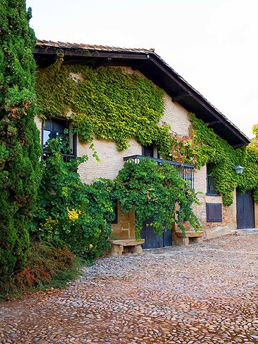 Viñedos del Contino, un château en Laserna