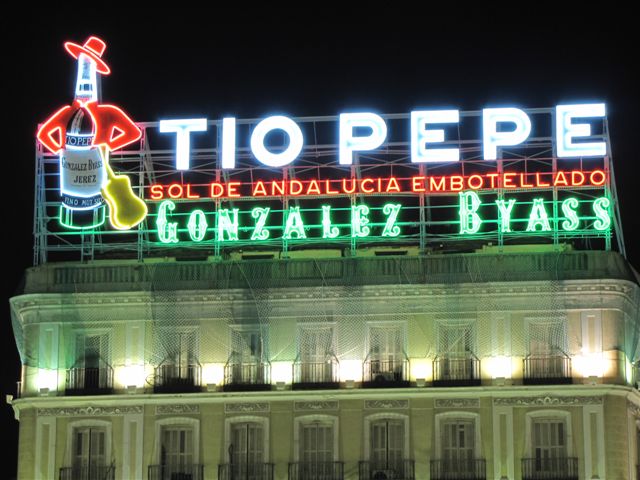 La Puerta del Sol celebrará sus primeras Navidades sin el luminoso de Tío Pepe 