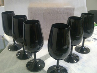 La primera de 2012: cata con copas negras