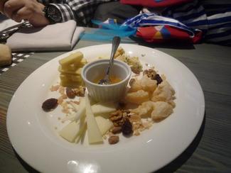 varias tablas distintas