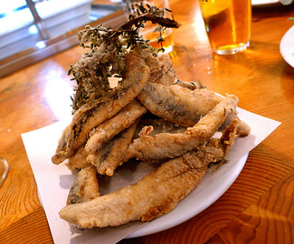 Unos boquerones fritos con un toque especial