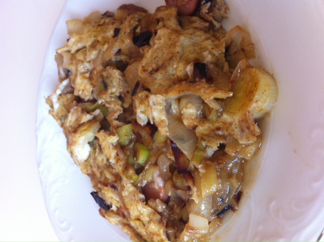 Receta de revuelto con cebollita tierna y paprika.