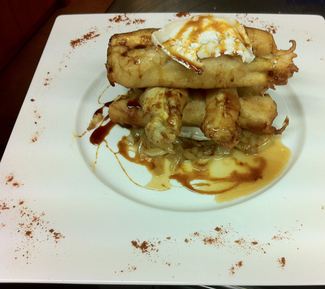 Berenjenas con queso de cabra y miel de Caña