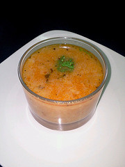 Receta de sopa de ajo casera.