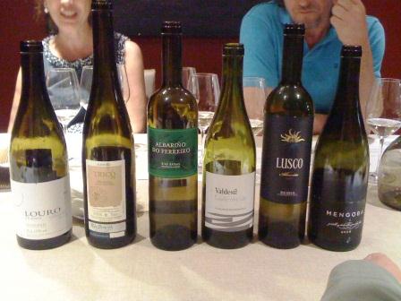 Albariño Vs. Godello: Duelo de Blancas