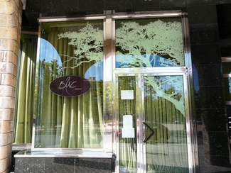 Entrada al restaurant BUC