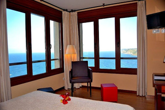 Hotel La Colina en Gijón