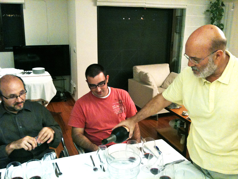 Cata de vinos en casa, un plan original y divertido