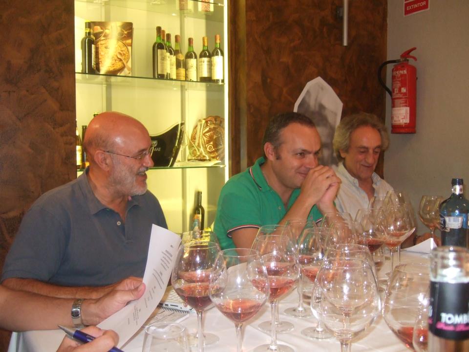 La vuelta al cole es de color de rosa: vinos rosados en la cata 223 en la Cigrona.