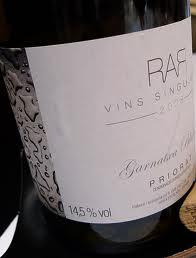 "Rar" maridado con "Voy a hacerte recordar" de "La habitación Roja"