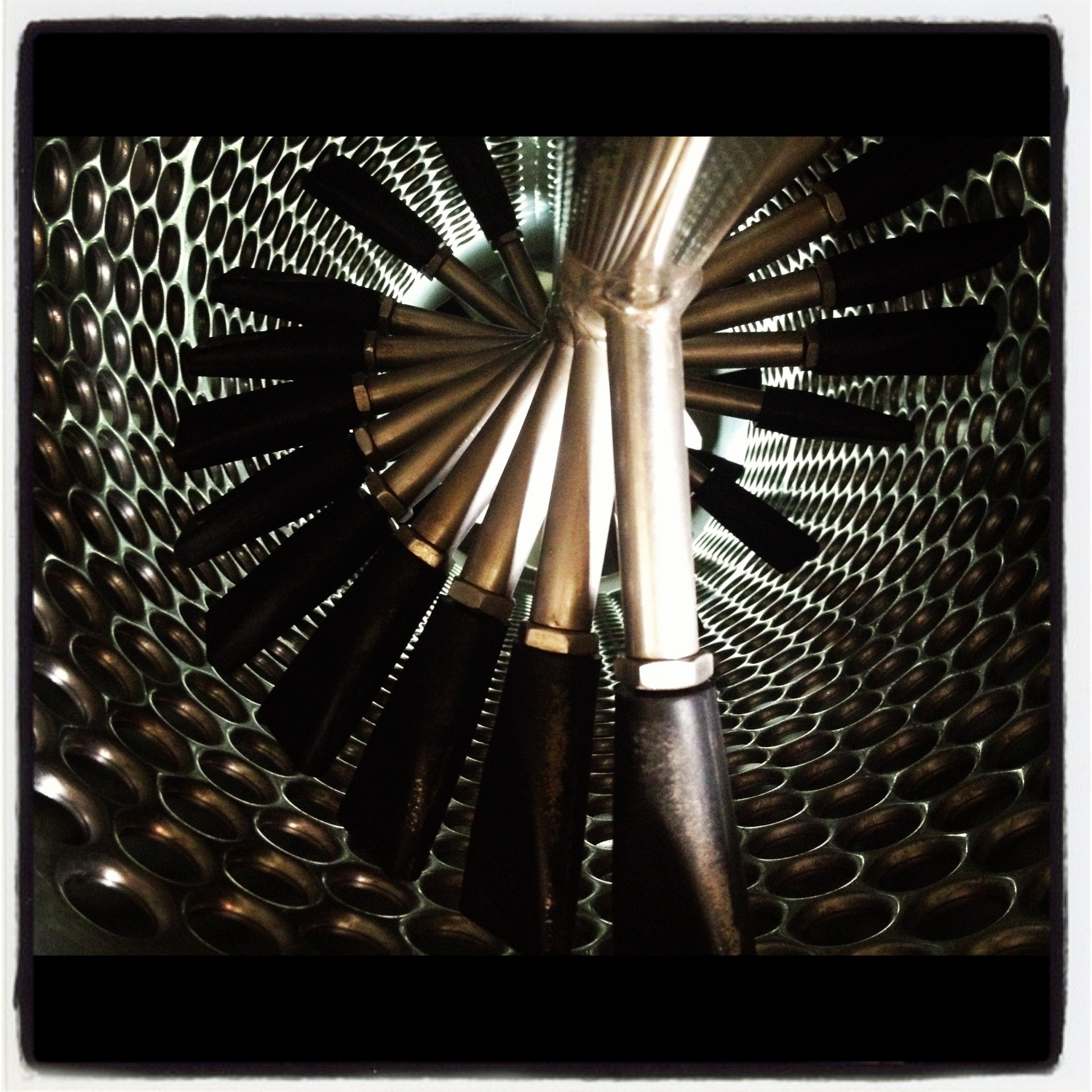 De pisado, despalillado y otras labores.....