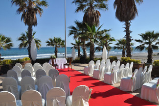 Terraza para bodas frente al mar
