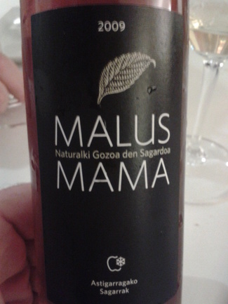 Gratissima sorpresa, manzana dulce y concentrada.