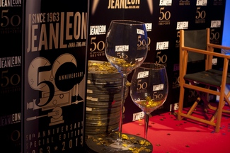 Jean Leon presenta su nueva imagen con motivo de su 50 aniversario