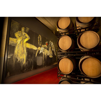 Barricas y cuadro Eguren Ugarte