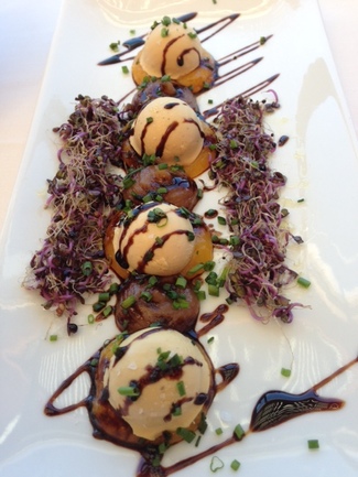 Bombones de foie, piña y membrillo