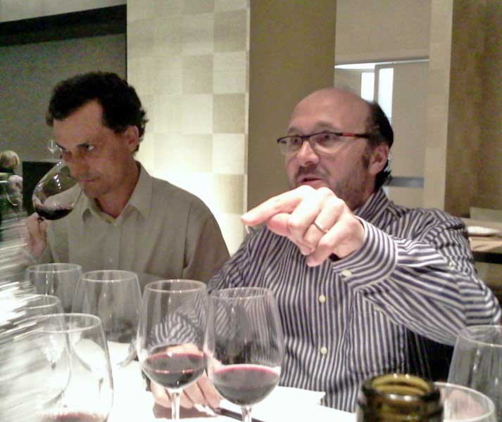  Cata 229 en Diblú: De Mantequerías Castillo a Distribuciones Castillo.