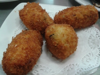 Croquetas de Mejillón y Aceitunas de La Mejillonera (Valladolid)