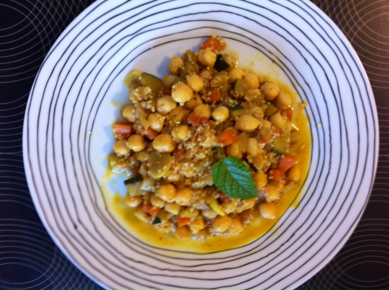 Garbanzos al curry con cuscús