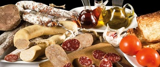 Fusta de Embotits del Restaurant Fussimanya de Tavernoles