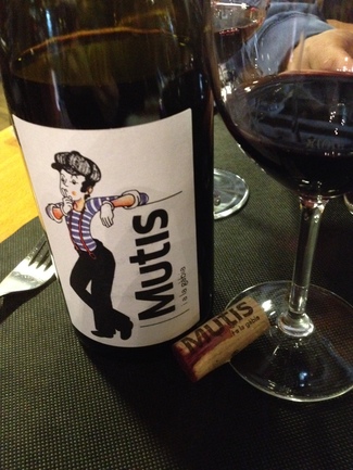 Mutis i a la gàbia 2012