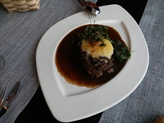 Restaurante Baladí Vinos y algo más en Madrid