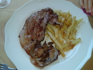 Restaurante Hostal Restaurante Los Olmos en Aguilar de Campoo