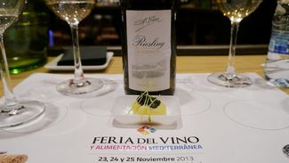 S.A. Prum Essence Riesling 2012