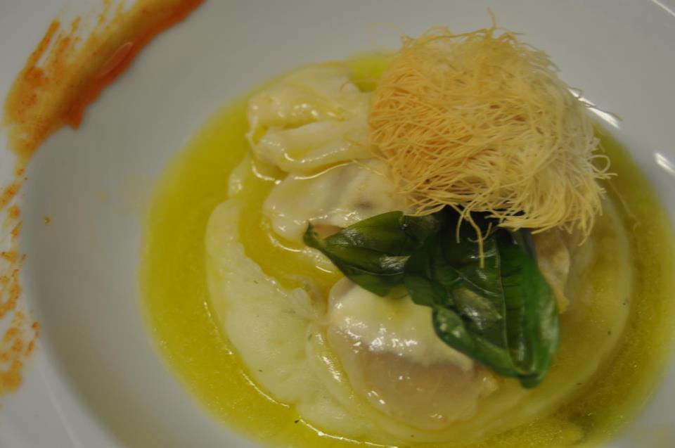 Alfonso Gallego Dos Santos : Malkebien y Gadhus. La autentica Socializacion de la Gastronomia