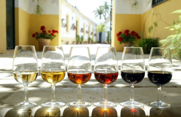 El vino de Jerez, sus crianzas y variedades