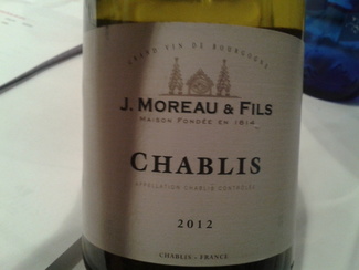 Vino Chablis J Moreau & Fils 2012