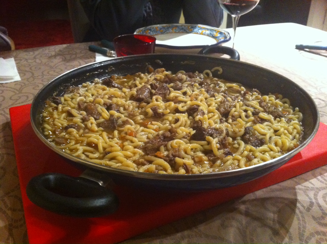 Fideuá de rabo de toro