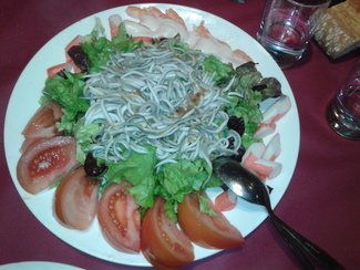 Ensalada templada de gulas