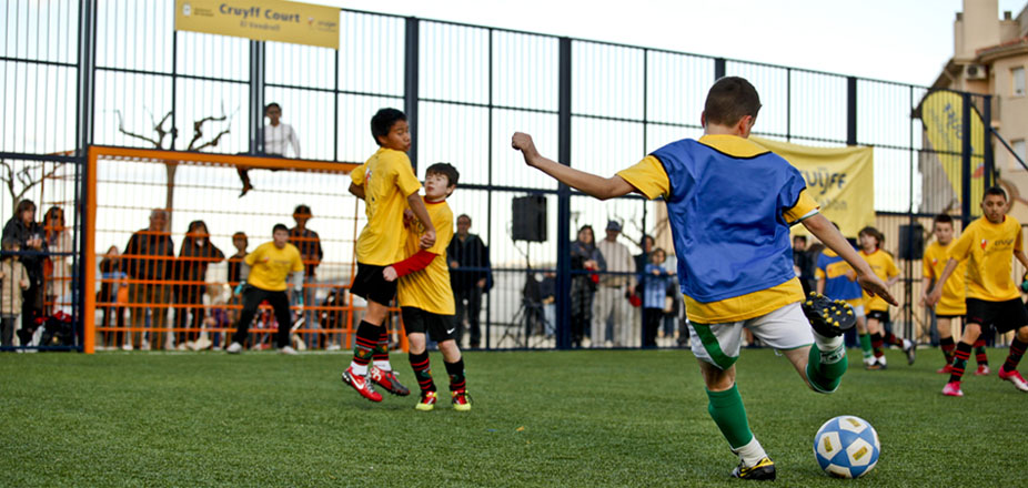 Proyecto solidario de Bodegas Murviedro con la fundación Johan Cruyff