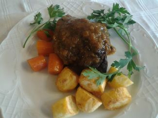 Carrillada de ternera al oloroso de Jerez