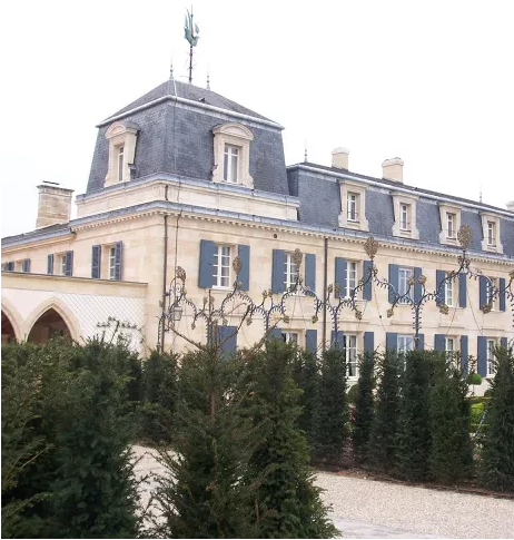 Visita al Chateau La Mission Haut-Brion y cata en primeur